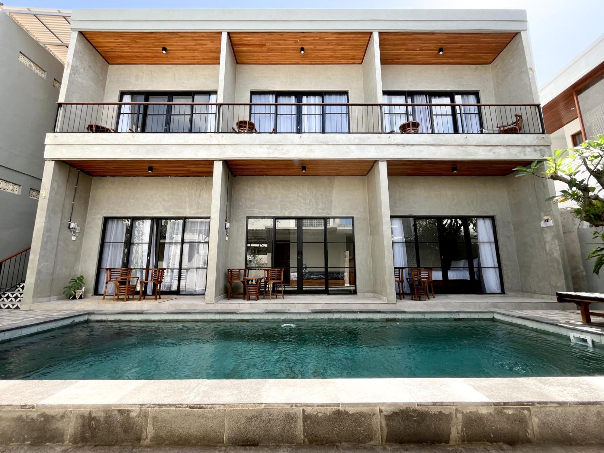 Adi Surya Guest House Seminyak  Exterior photo